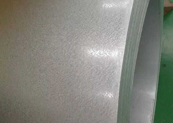 購入 裸のガルバリウムの鋼鉄は主で熱い浸されたDX51D+AZ SGCC DC51D+AZを巻く オンライン製造