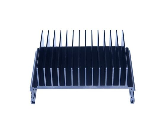 長い導かれた滑走路端燈の引込められたアルミニウム プロフィールの冷却の場合超薄く0.1mm-6.5mm